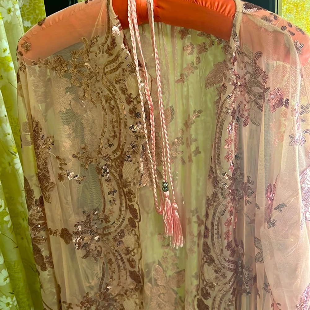 Moroccan open pink caftan with belt called MAJDOUL